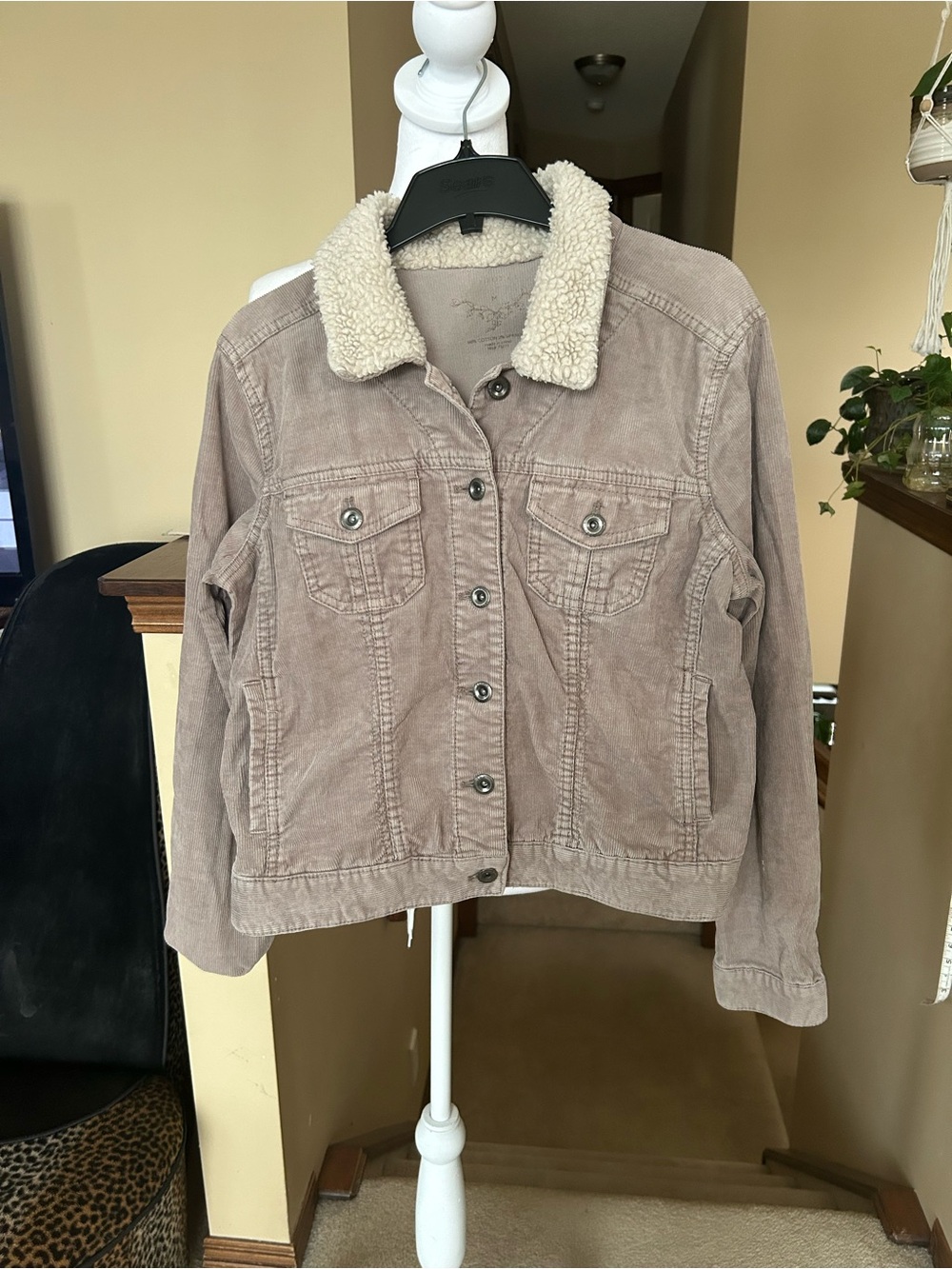 Women’s Sherpa-Lined collar Corduroy Jacket - Taupe